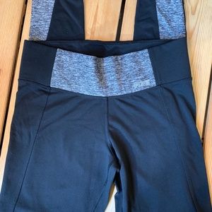 VS Pink Black/ Gray Yoga Pants